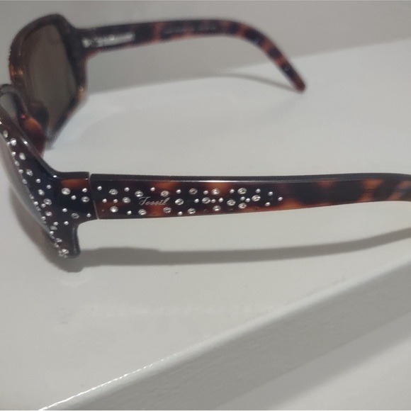 FOSSIL Lindy Sunglasses - Picture 2 of 10